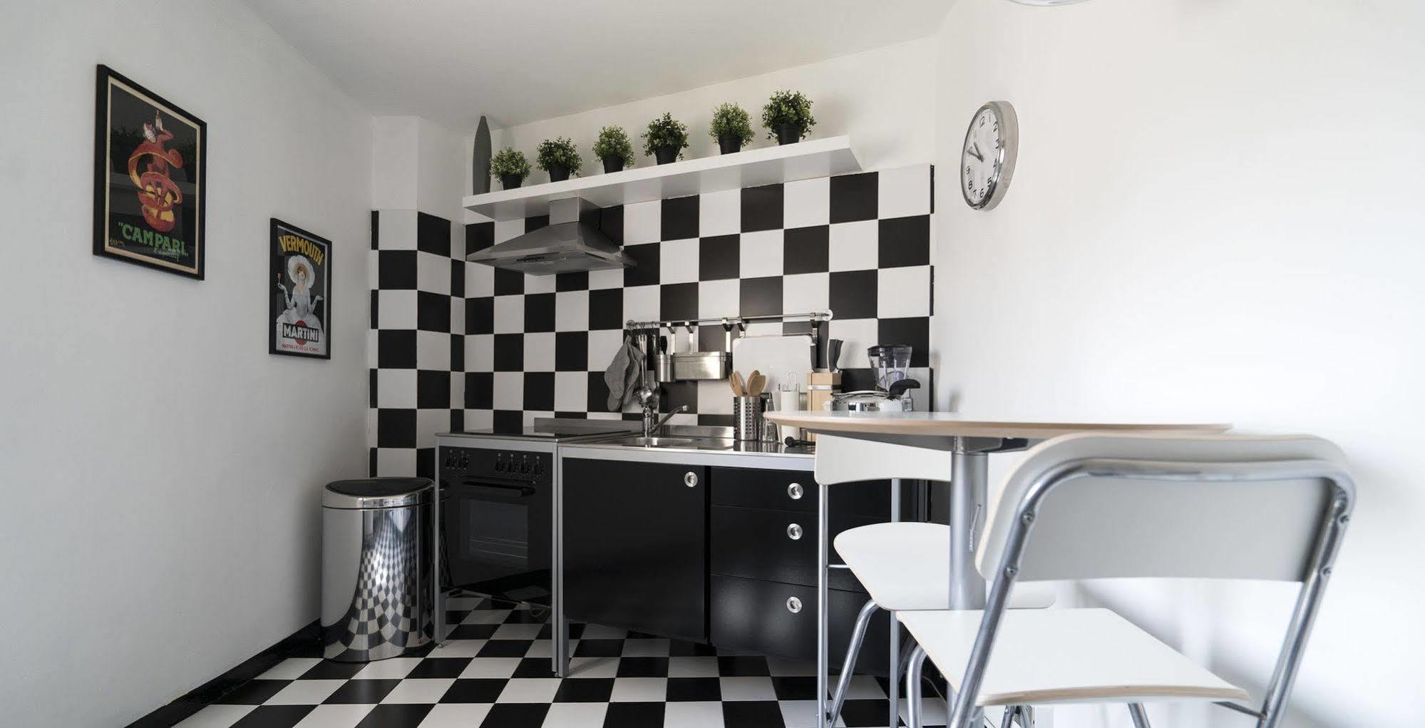 Italianway-Argelati 12 Appartement Milaan Buitenkant foto